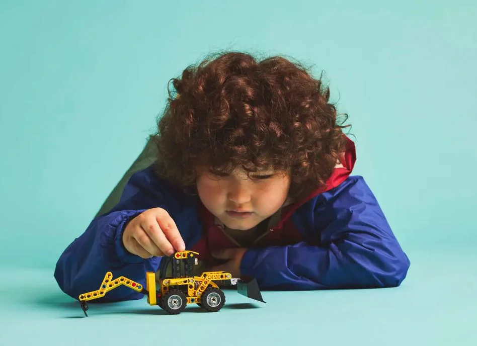 LEGO Technic - Backhoe Loader