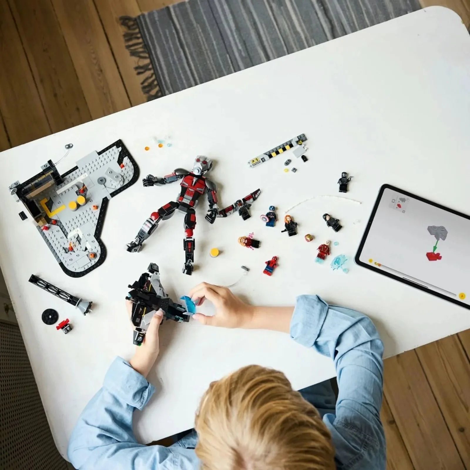 Строительный набор LEGO Marvel Полное сражение: Гражданская война, 736 эл. foto