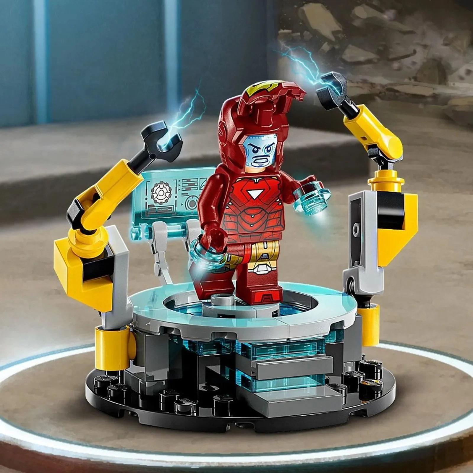 Set de constructie LEGO Marvel Laboratorul lui Iron Man: Sala armurilor, 384 el. foto