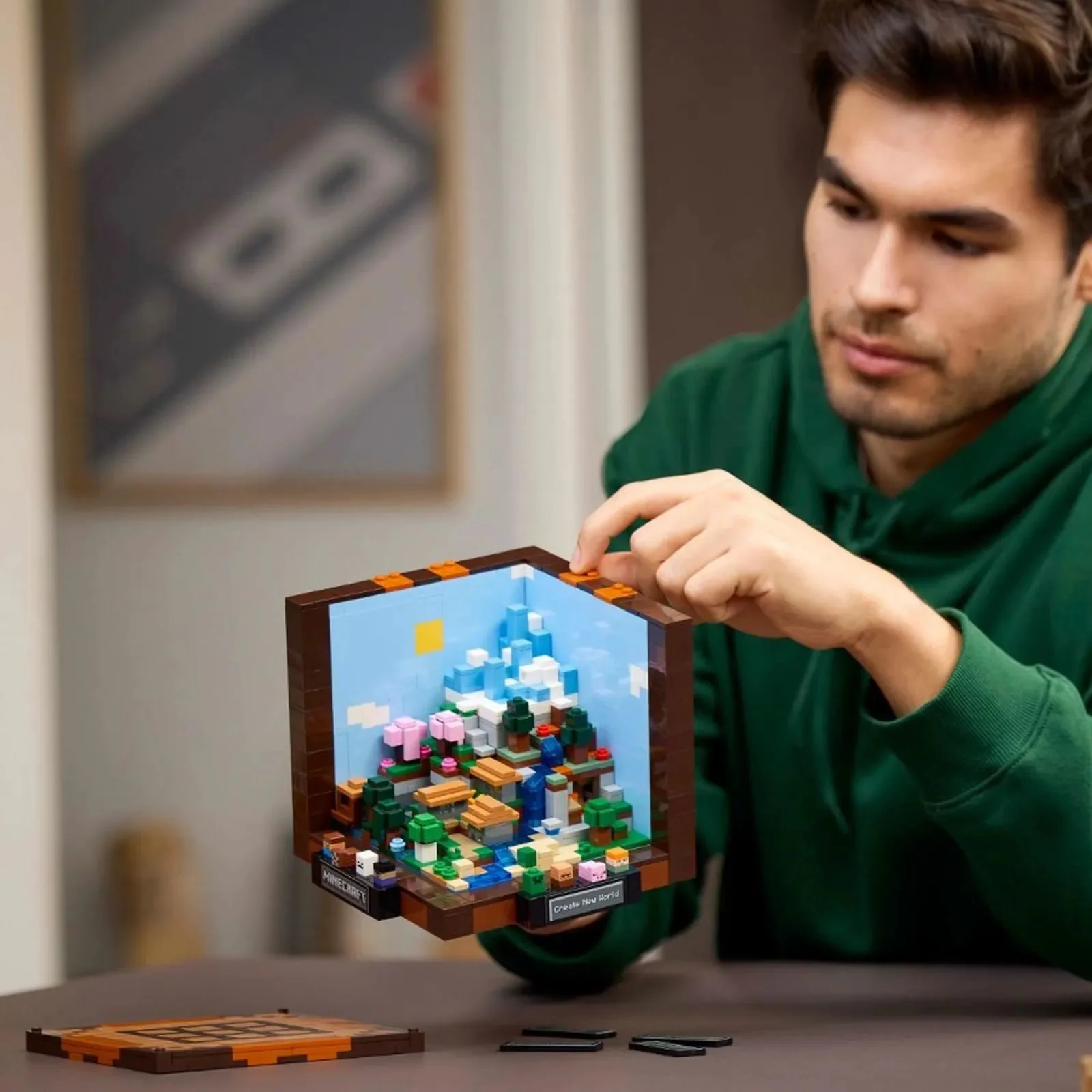 Строительный набор LEGO Minecraft Верстак, 1195 эл.