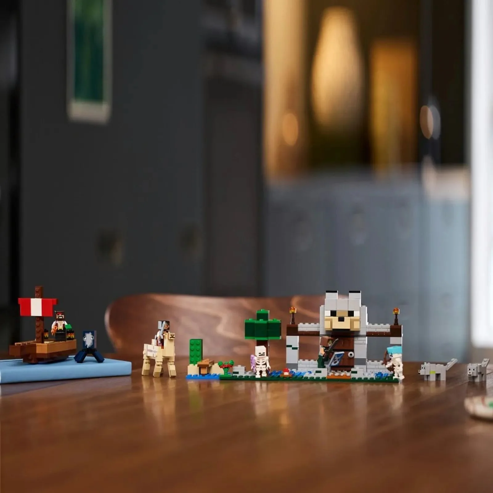 Строительный набор LEGO Minecraft Пиратское путешествие, 166 эл. foto