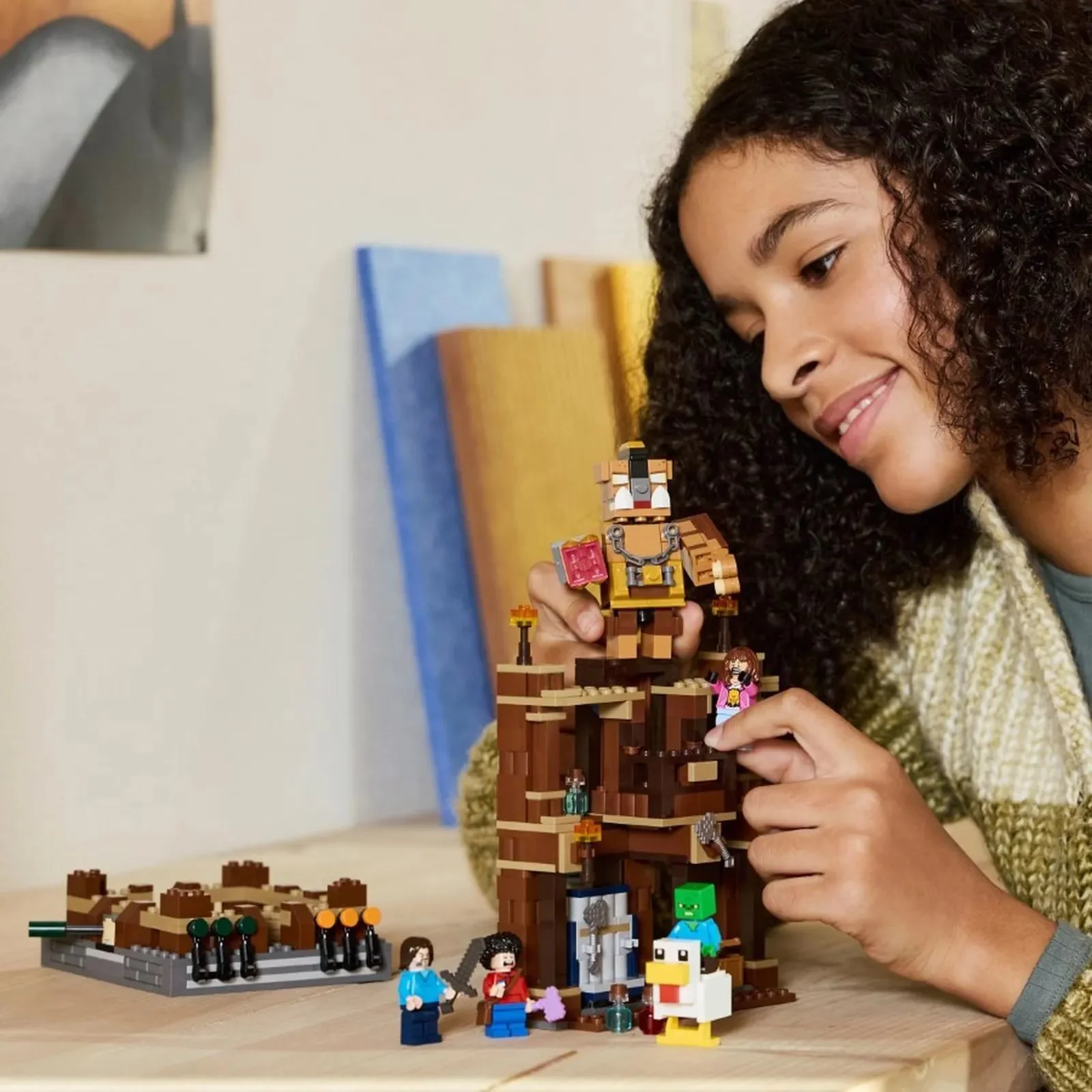 Строительный набор LEGO Minecraft Бойцовский ринг у особняка в лесу, 491 эл. foto