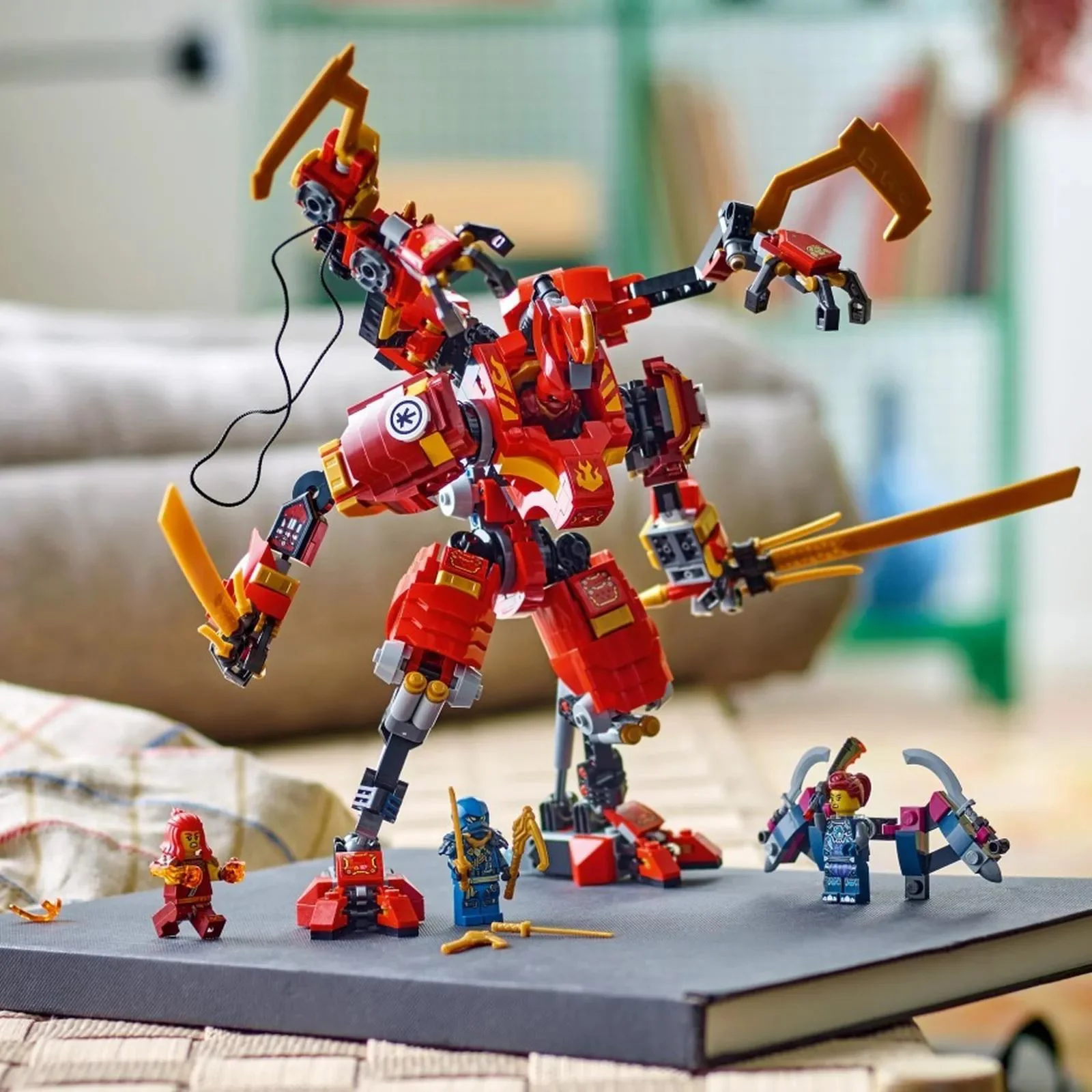 Строительный набор LEGO Ninjago Скалолазный робот Кая, 623 эл. foto