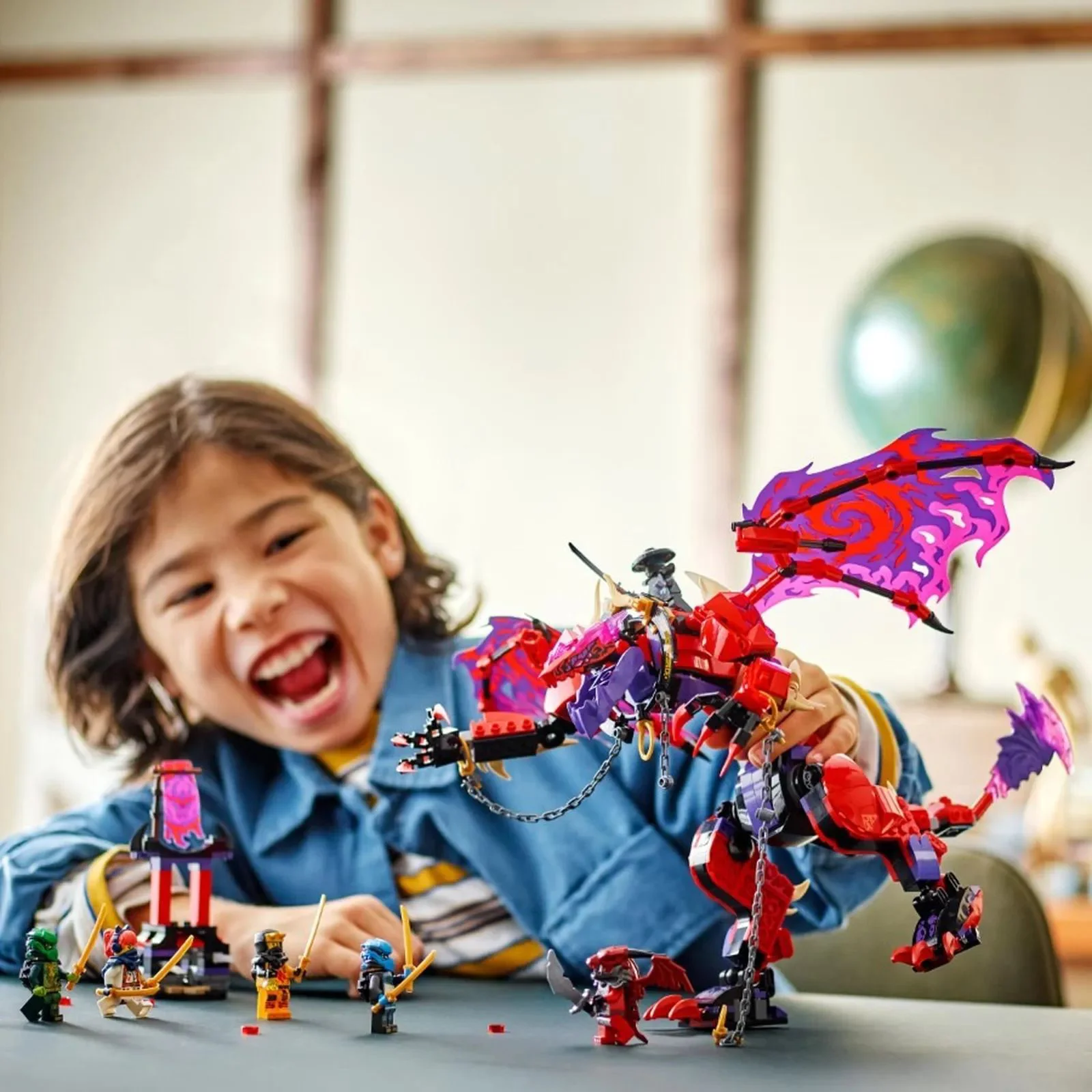 Конструктор LEGO Ninjago Дракон Хаоса Тандерфэнг, 668 эл.
