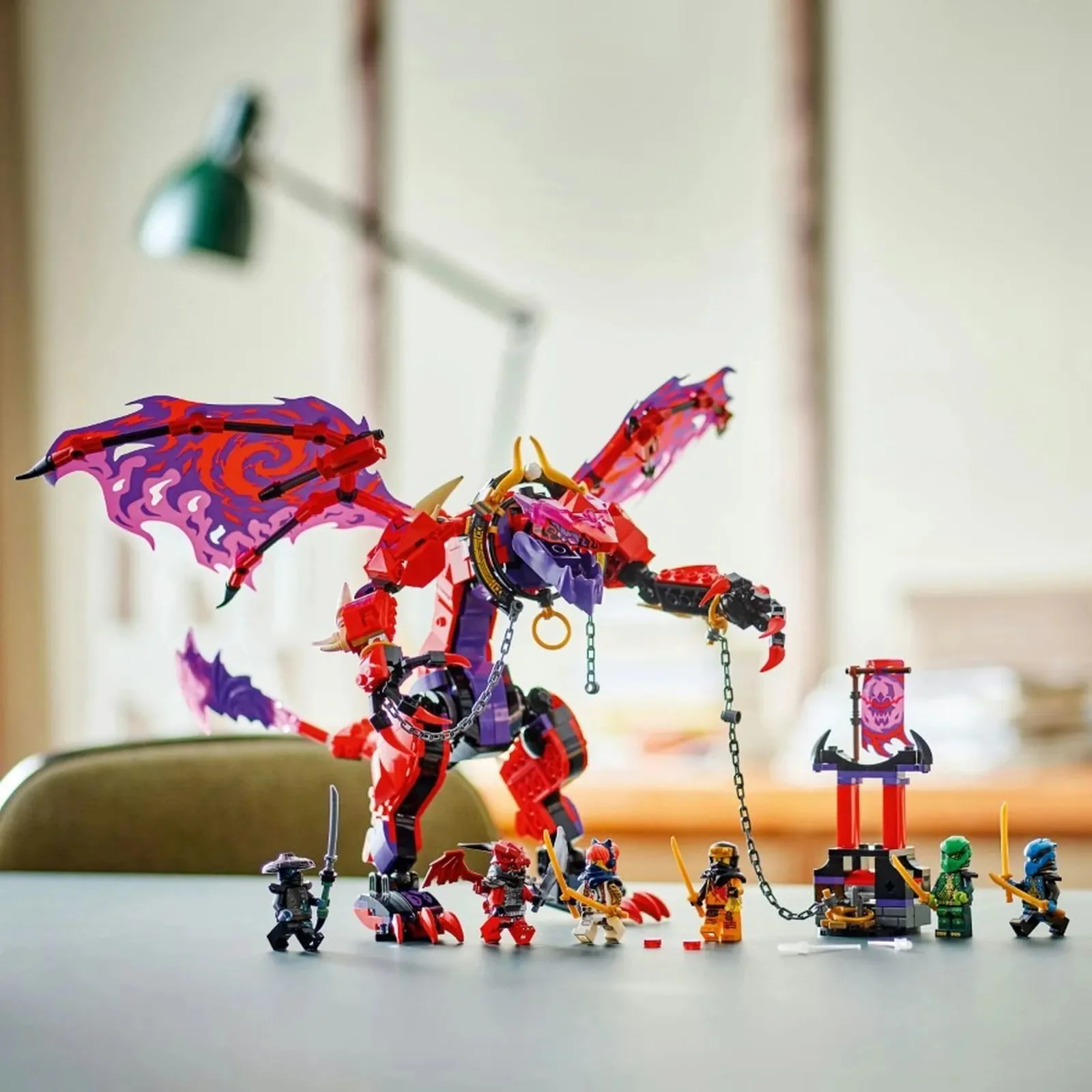 Конструктор LEGO Ninjago Дракон Хаоса Тандерфэнг, 668 эл.