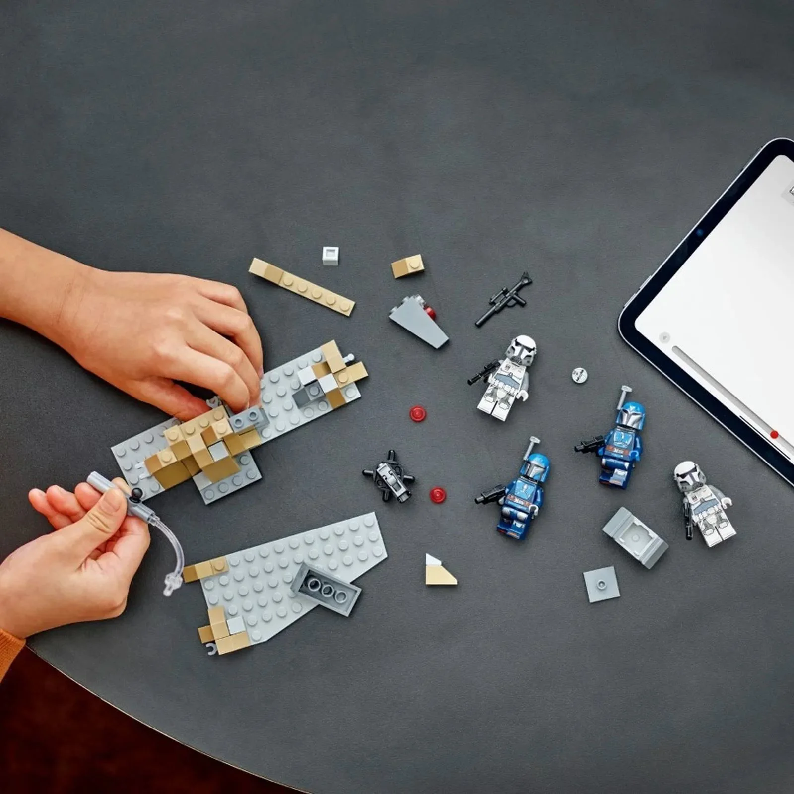 Set de constructie LEGO Star Wars Pachet de lupta Ambuscada pe Mandalore, 109 el. foto