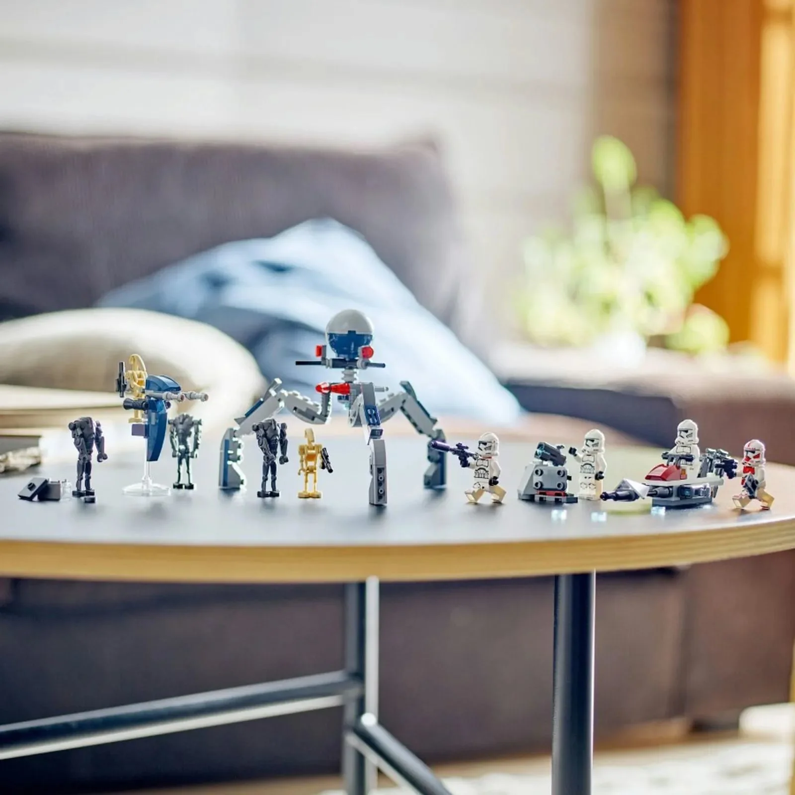 Set de constructie LEGO Star Wars Pachet de lupta Clone Trooper si droid de lupta, 215 el. foto
