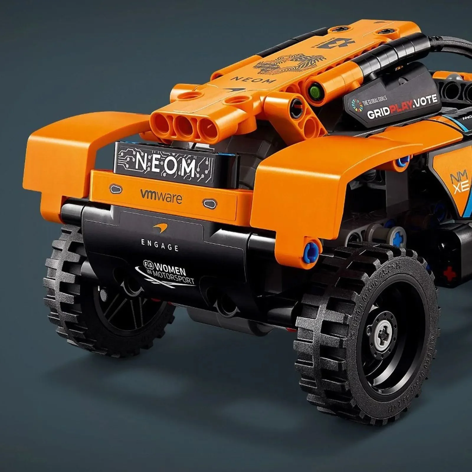 Set de constructie LEGO Technic Neom McLaren Extreme E Race Car, 252 el. foto