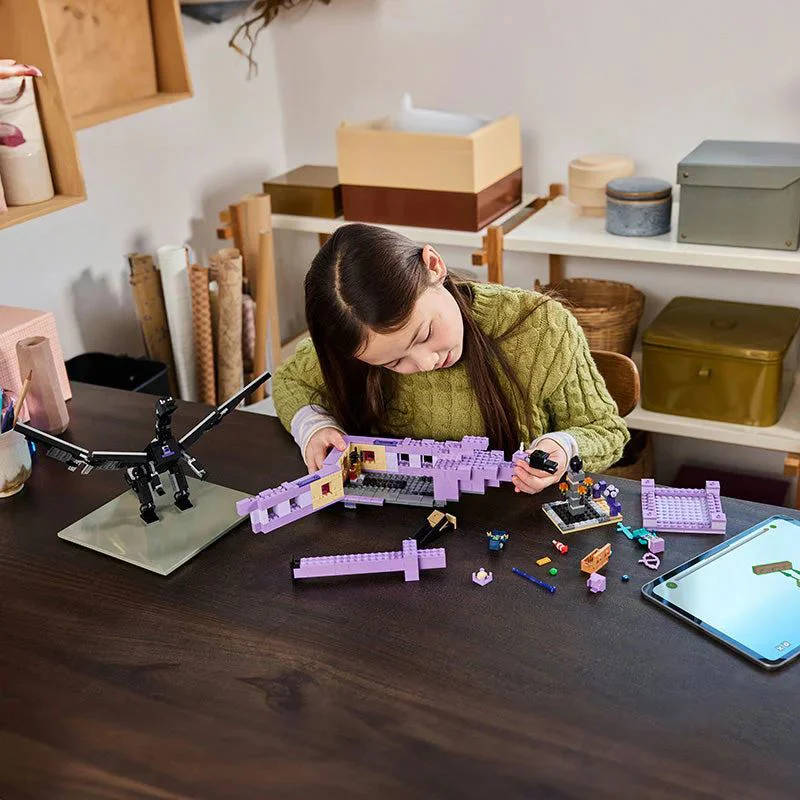 Конструктор LEGO Minecraft Эндер-дракон и Корабль Края, 657 эл. foto