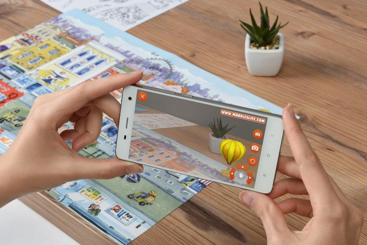 Set de stickere transferabile Scribble Down cu aplicatie online - Londra