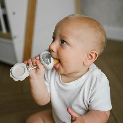 Погремушка с прорезывателем BabyOno Зелёная