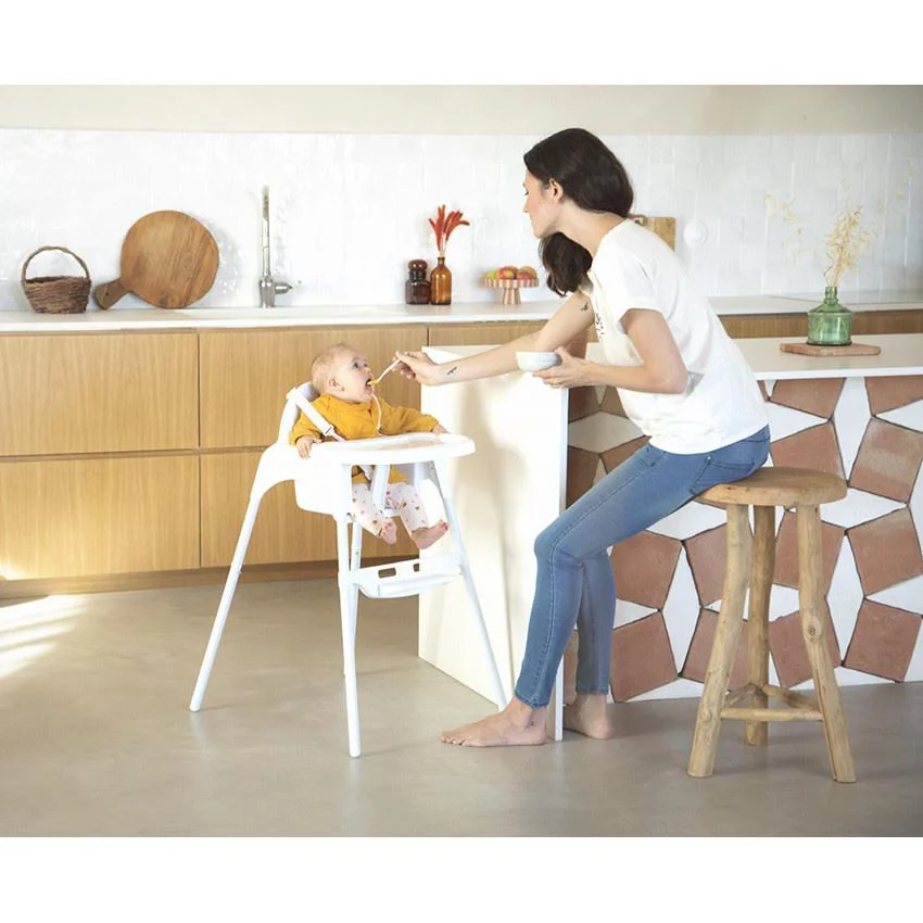 Стульчик для кормления Babycare Capucine Белый