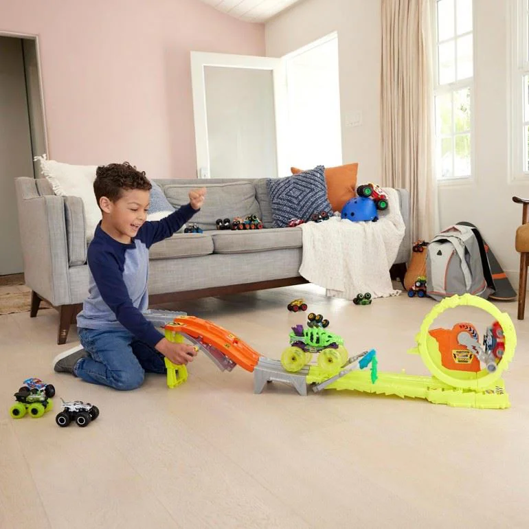 Игровой набор Hot Wheels Гоночный Вызов