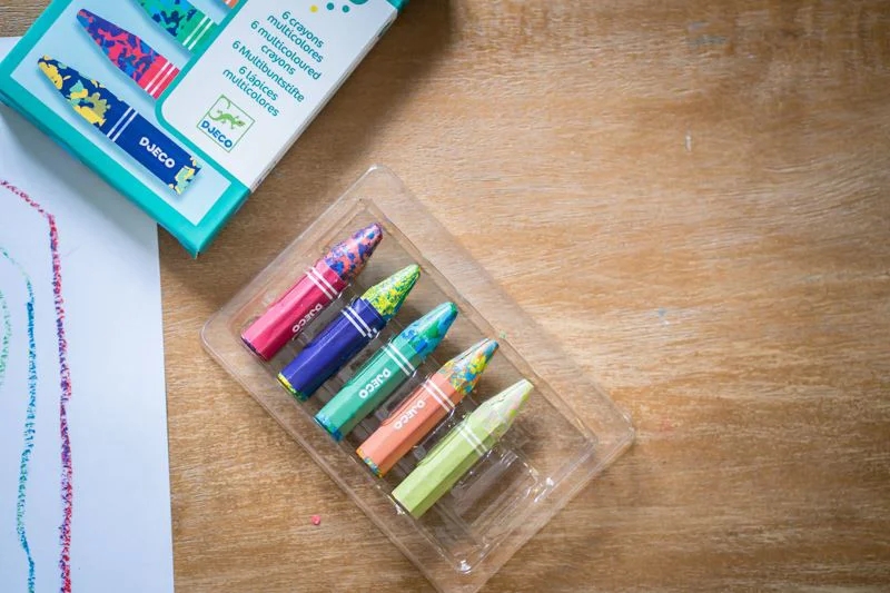 Set de creioane cerate multicolore Djeco, 6 culori