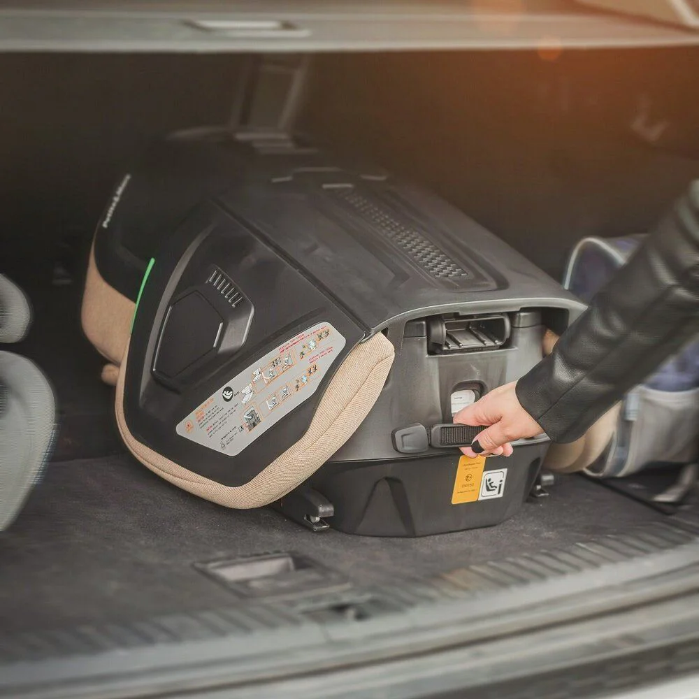 Scaun auto cu isofix i-Size Petite&Mars Flex Pro i-Size Caramel Brown, 100-150 cm