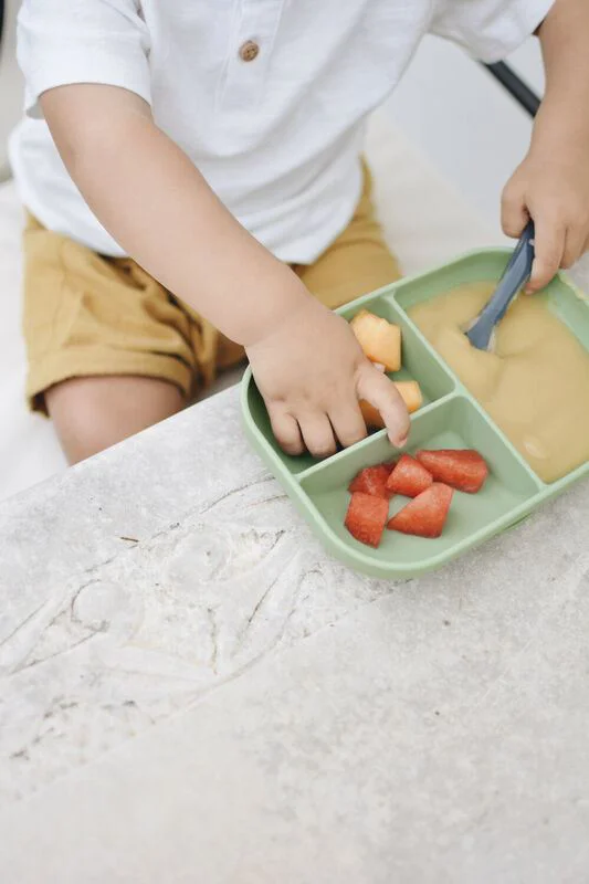 Farfurie compartimentata din silicon cu ventuza Beaba Sage Green foto