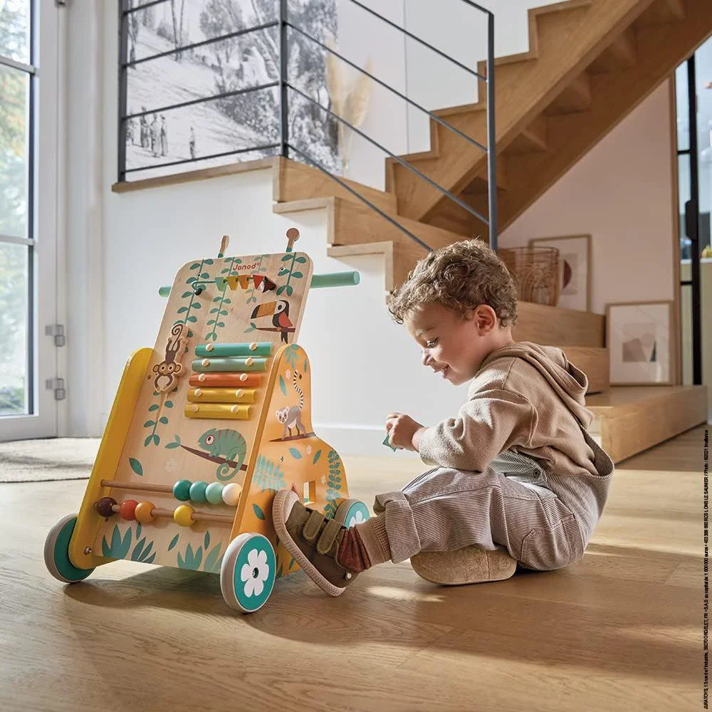 Antepremergator din lemn Janod Tropik Multi-Activity Trolley foto