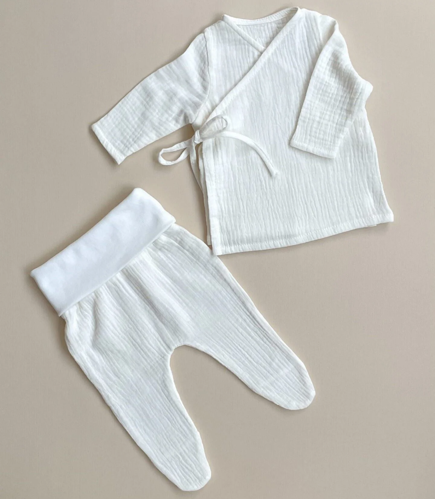 Set pentru nou nascuti SpecialBaby, 10 piese foto