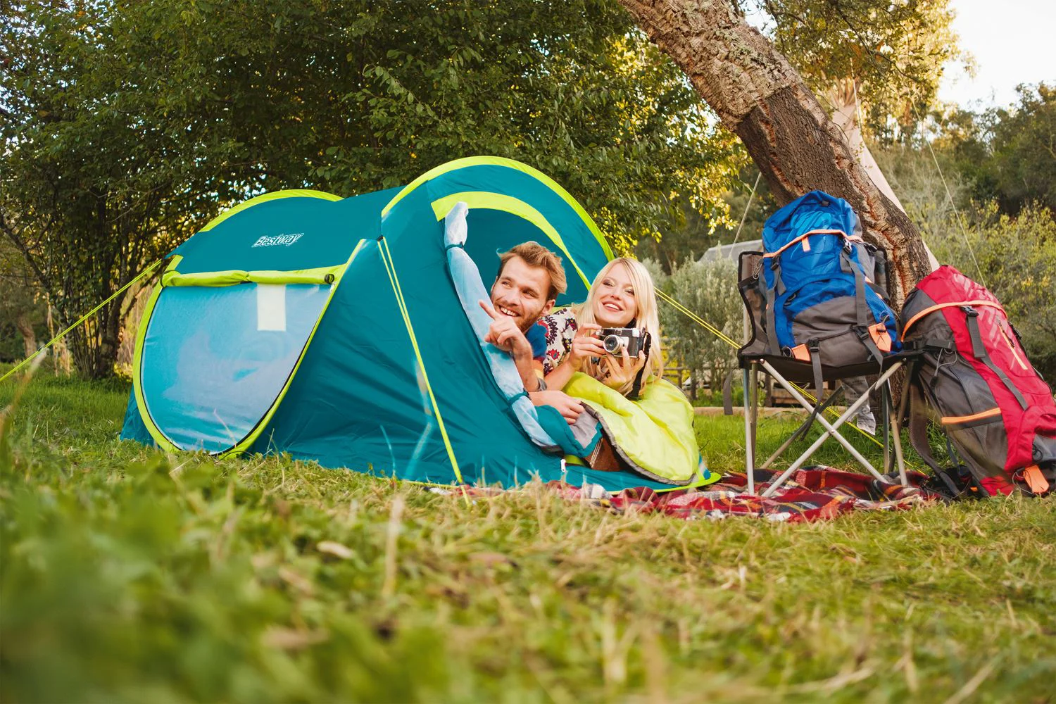 Cort pentru 2 persoane Bestway "Coolmount 2", 235x145x100 cm foto