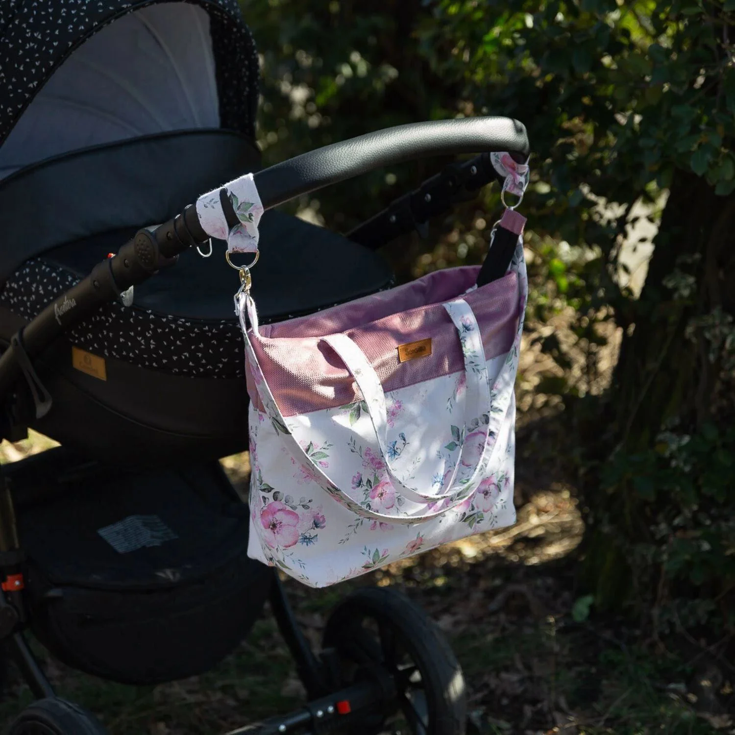 Сумка для коляски Caretero Velvet Flori foto