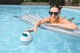 Boxa plutitoare Bluetooth Bestway cu iluminare LED foto