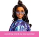 Papusa Barbie "Fashionista rochie violeta lucioasa" foto