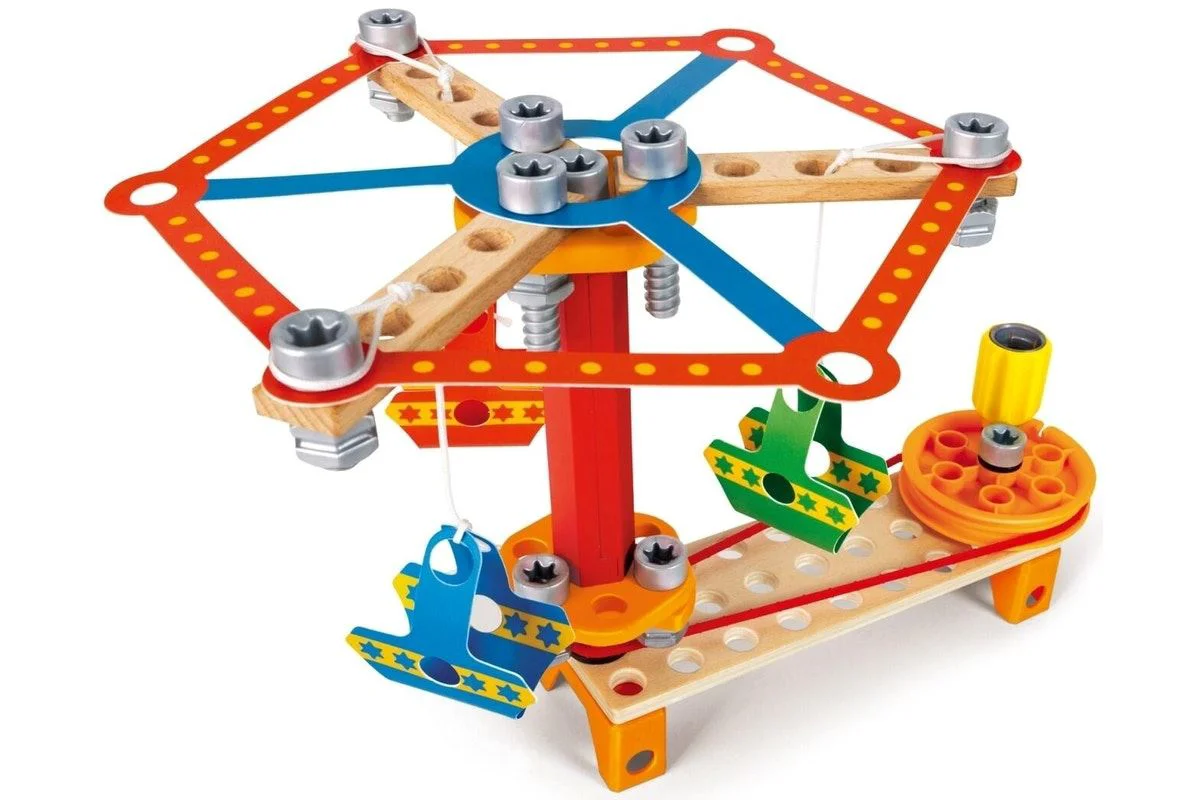 Set de constructie Hape "Construiti carnavalul" foto