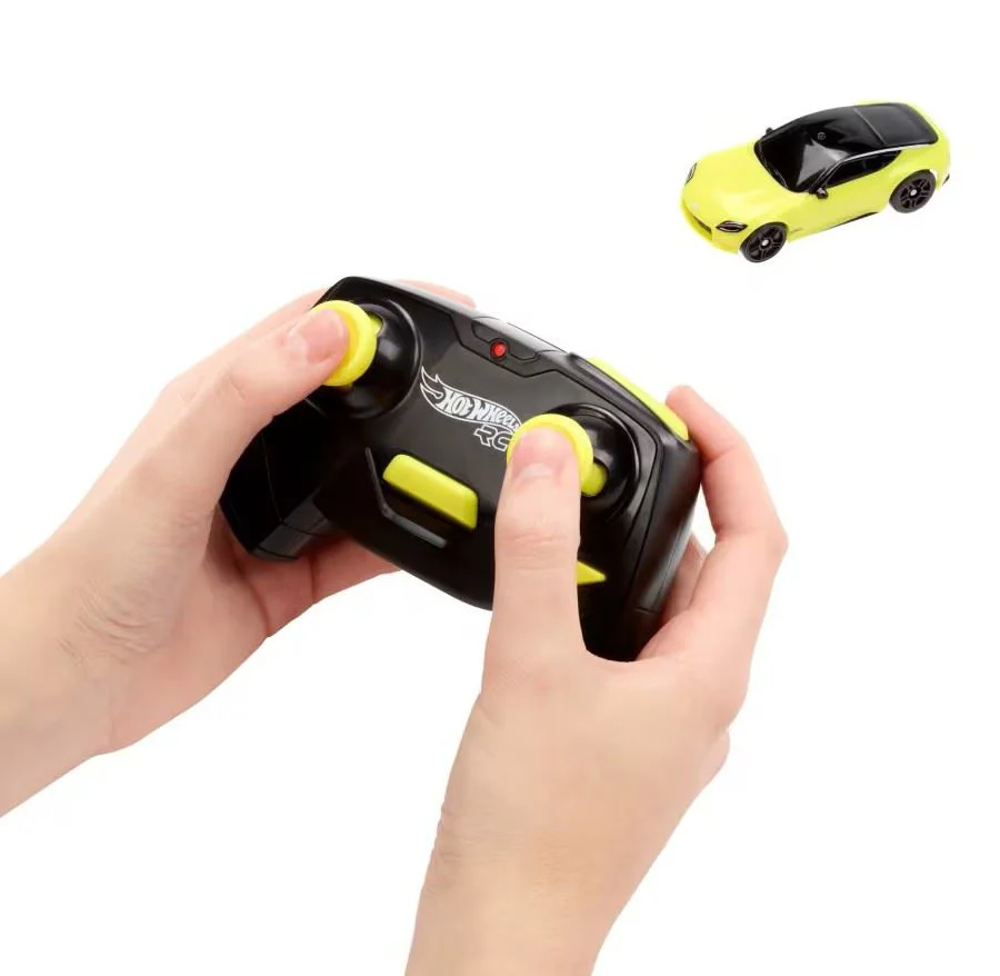 Гоночный автомобиль Hot Wheels Nissan Z 1:64 foto