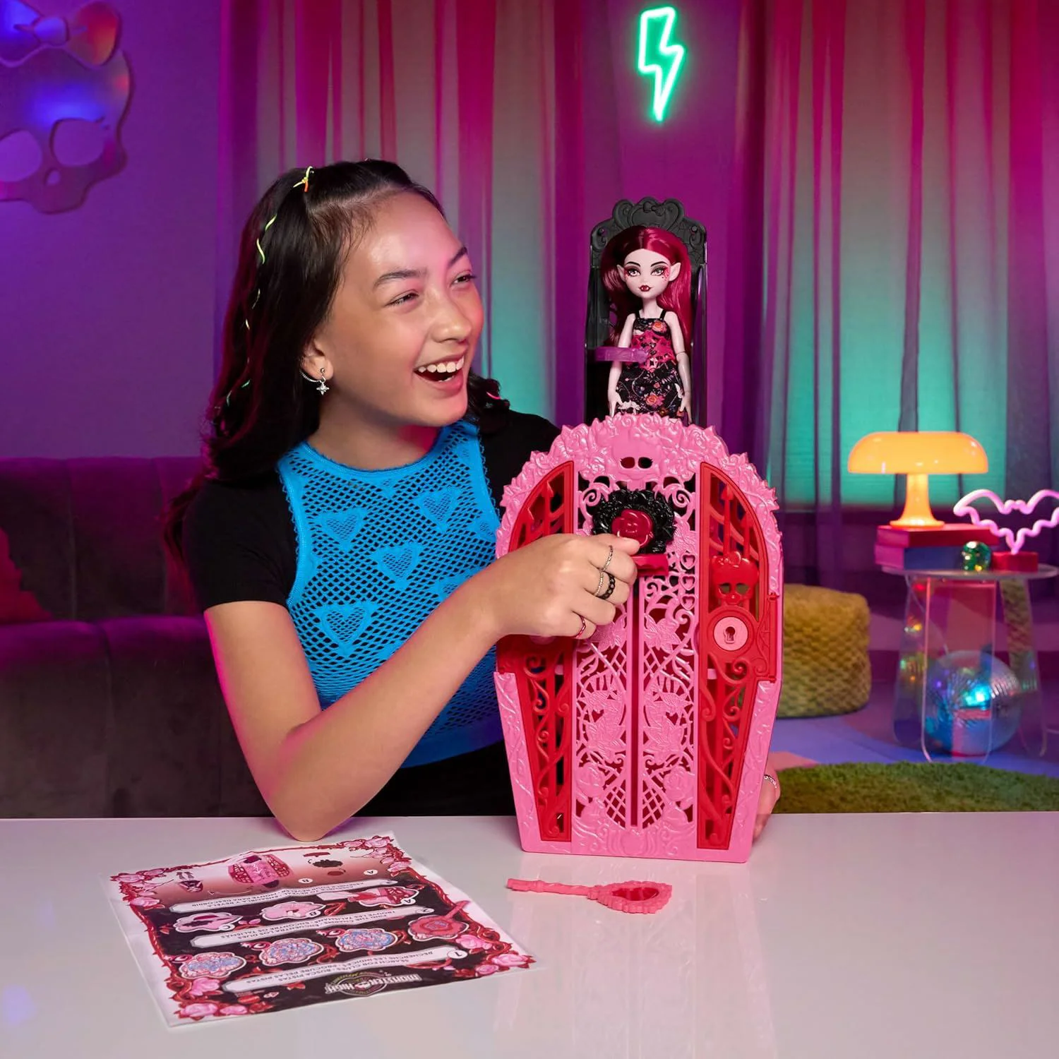 Игровой набор Monster High Дракулаура и тайны сада foto