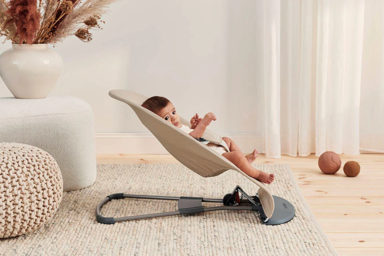 Кресло-шезлонг BabyBjorn Balance Soft Woven, Khaki/Beige foto