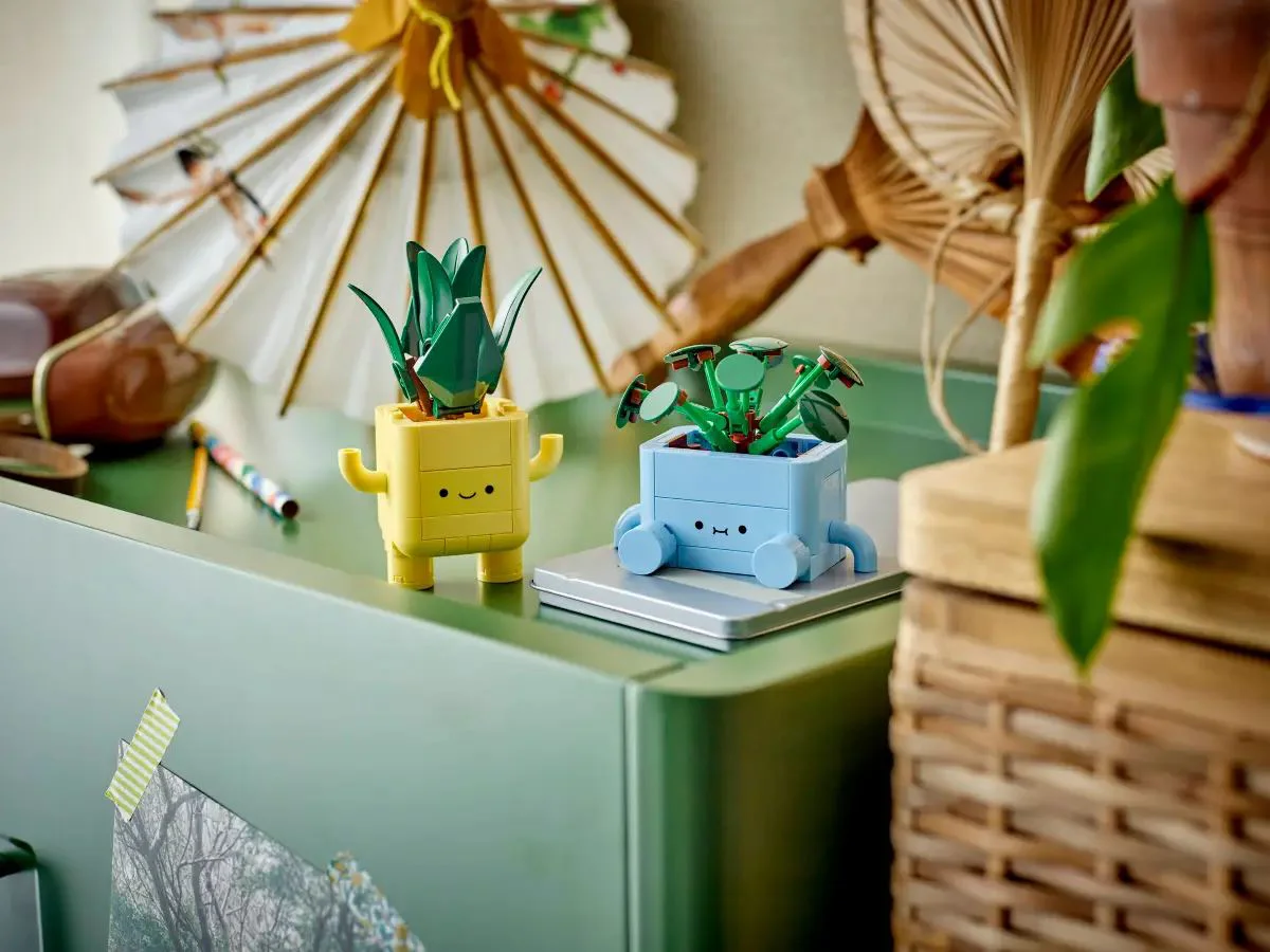 LEGO Botanicals - Счастливые растения, 217 эл. foto