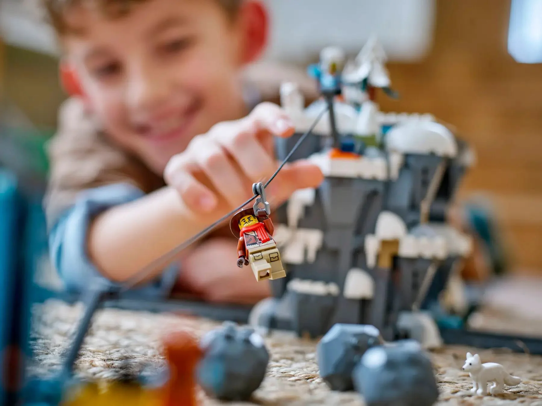 LEGO City - Trenul polar Explorers' Arctic, 1517 el. foto