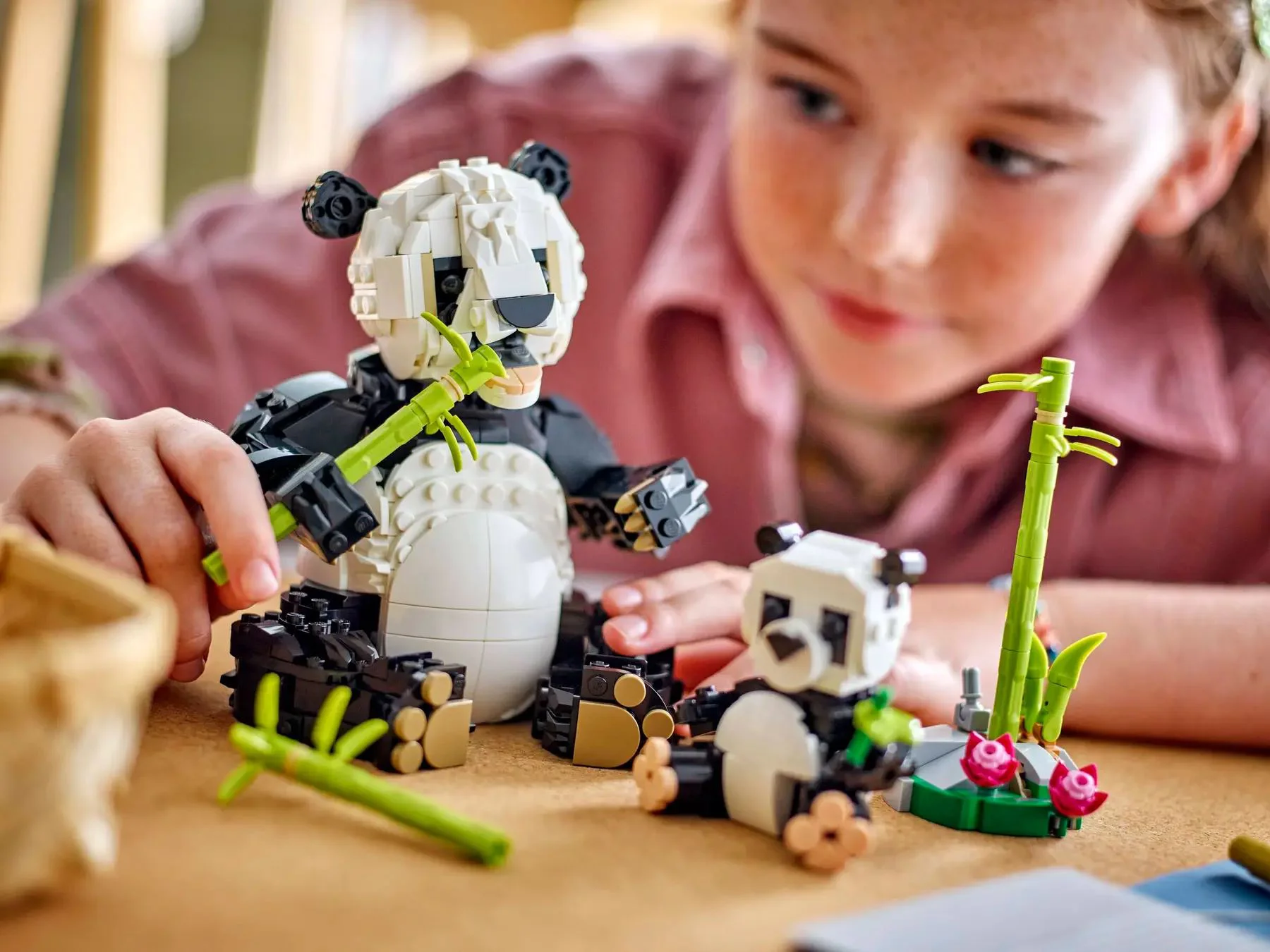 LEGO Creator - Animale salbatice: Familia ursilor panda, 626 el. foto