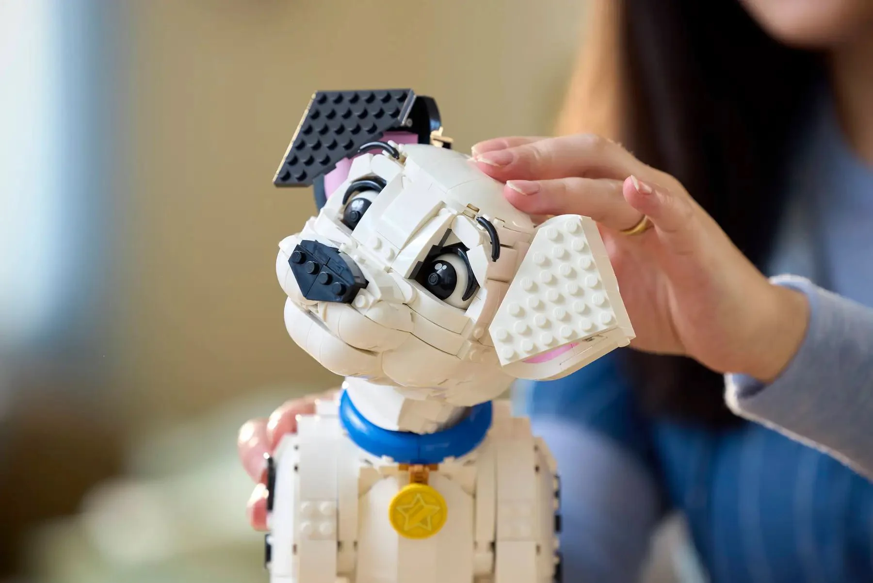 LEGO Disney - Catelusul din 101 Dalmatieni, 1722 el. foto