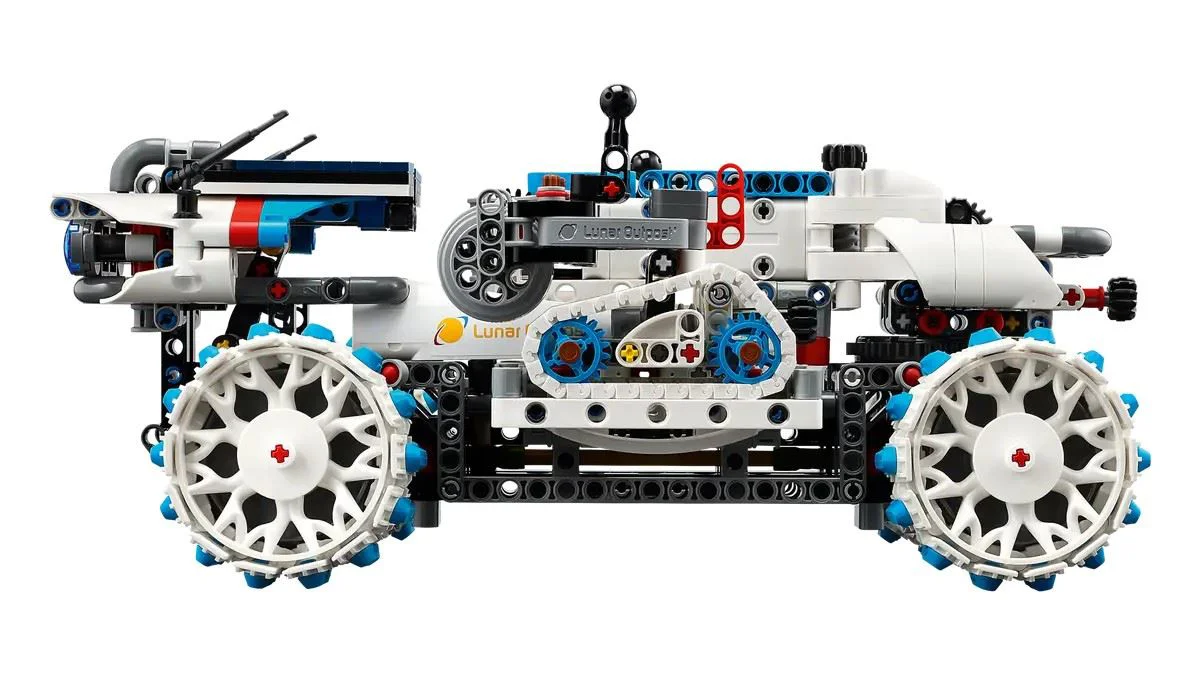 LEGO Technic - Vehicul Spatial Lunar Outpost Moon Rover, 1082 el. foto