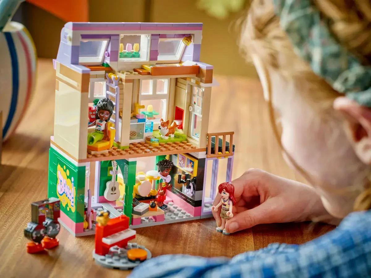LEGO Friends - Magazin de muzica & Apartament, 483 el. foto