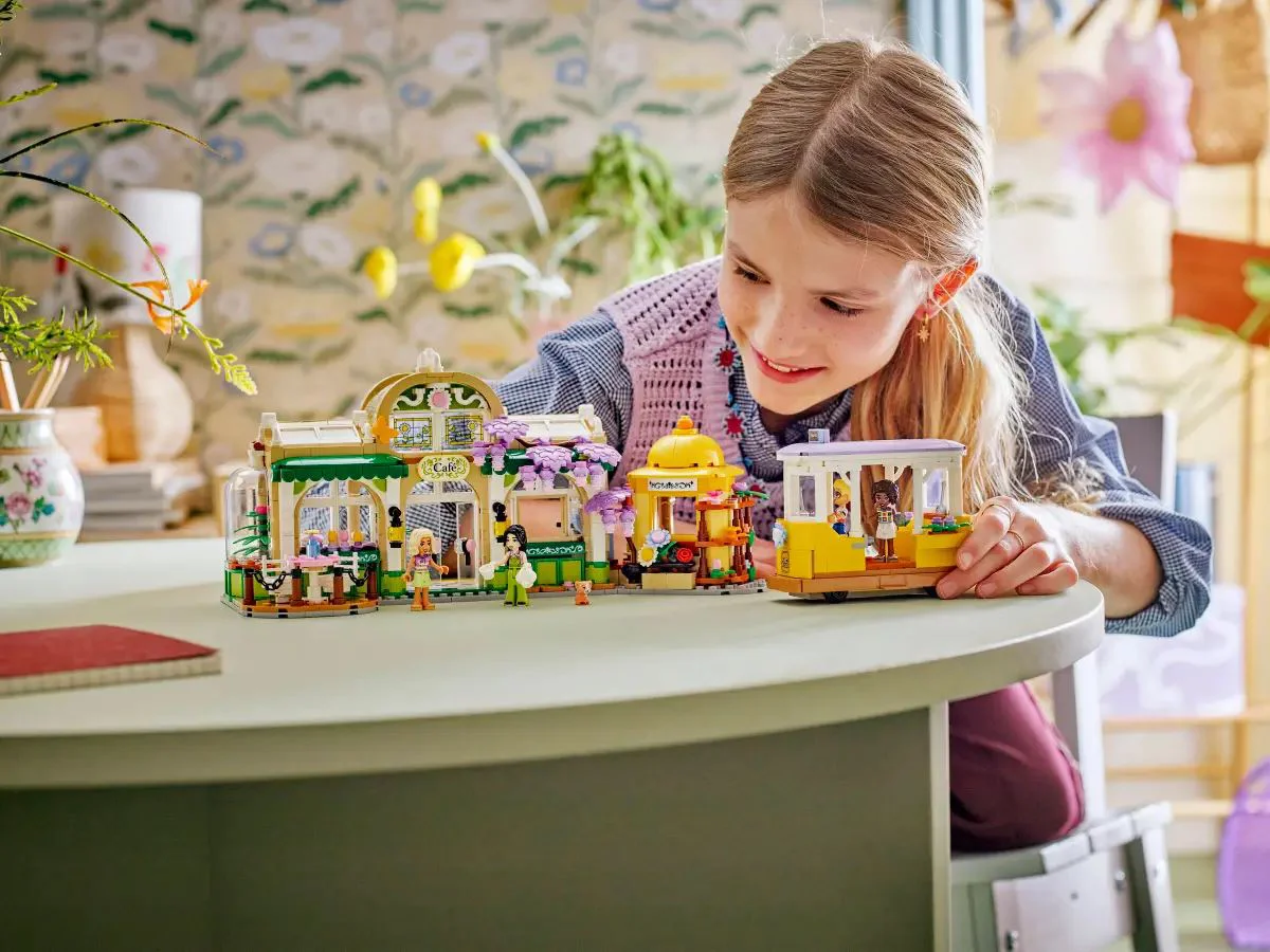 LEGO Friends - Кафе с растениями и цветочный магазин, 1138 эл. foto