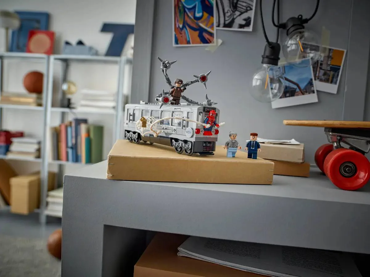 LEGO Marvel - Spider-Man vs. Doc Ock Subway, 393 el. foto