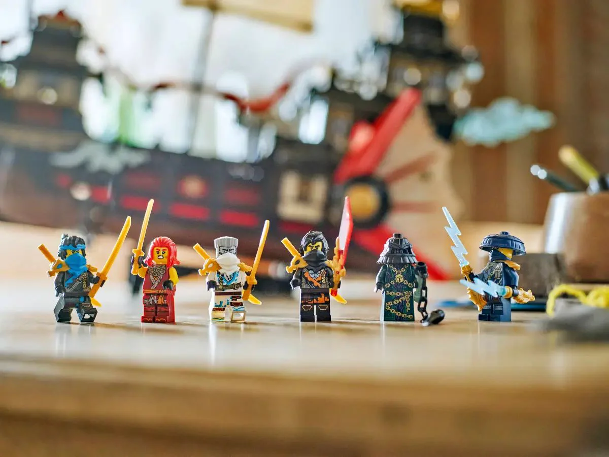 LEGO Ninjago - Храм Баунти, 2387 эл. foto