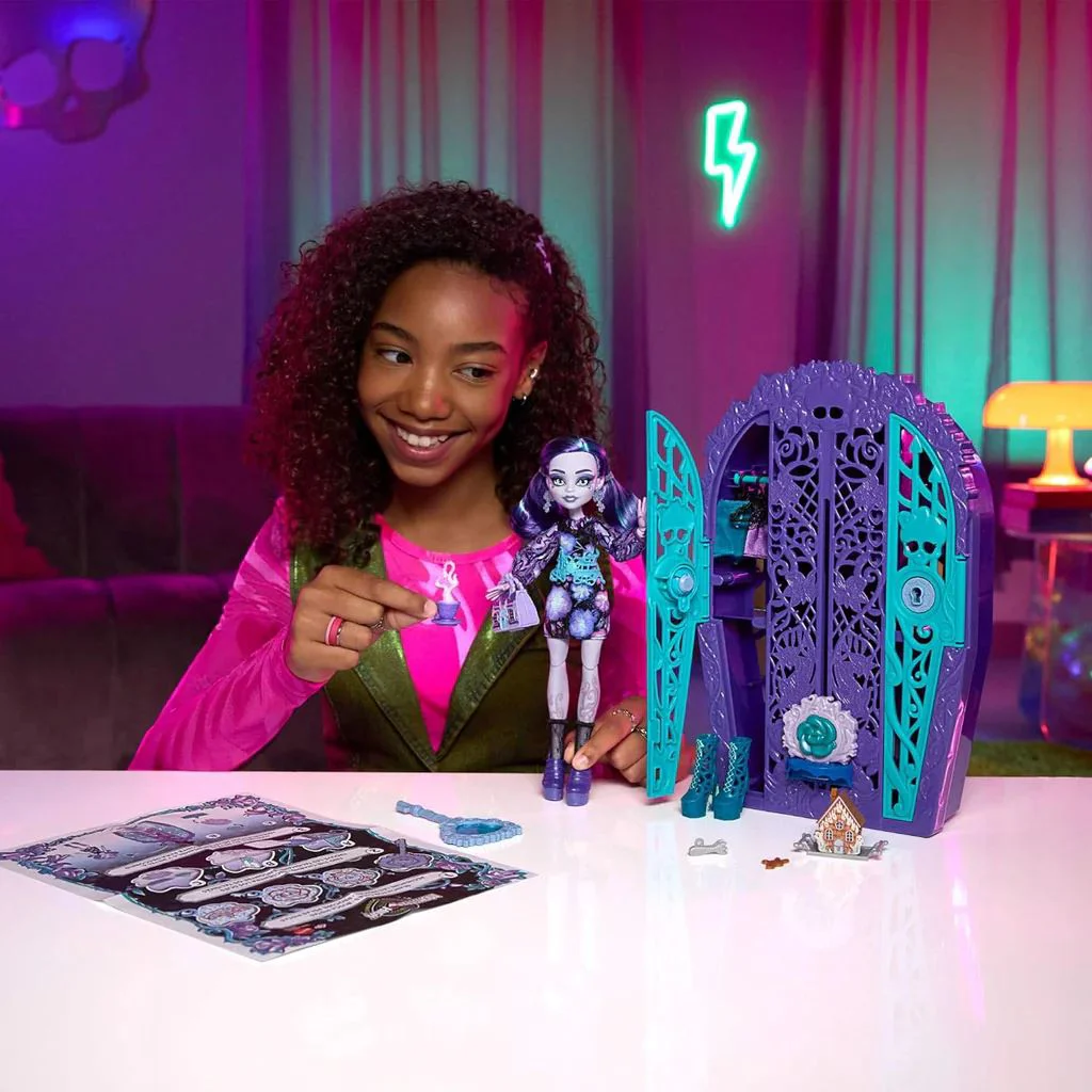 Set de joc Mattel Monster High: Twyla si misterele gradinii foto