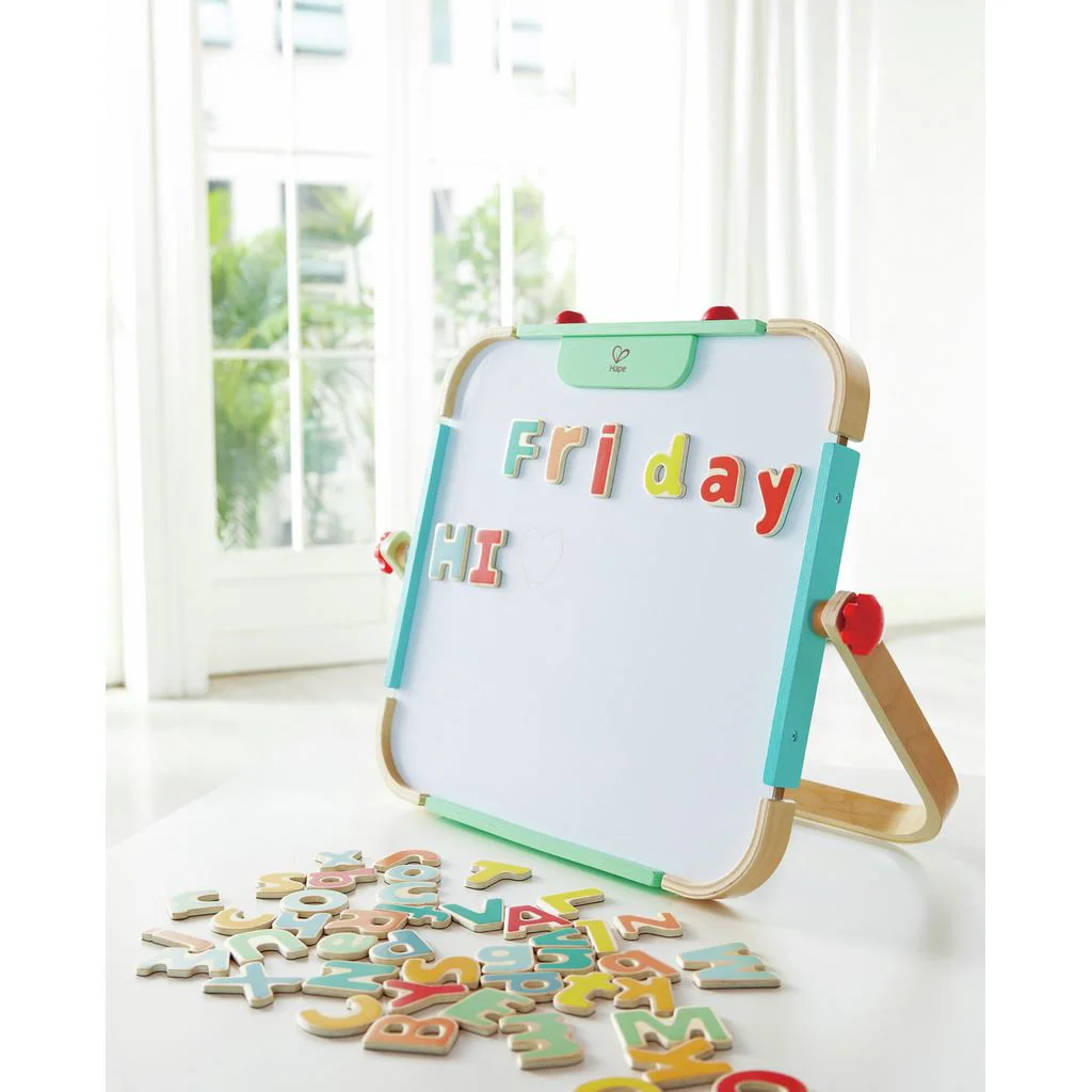 Set de figurine magnetice Hape Alfabet, 52 litere foto