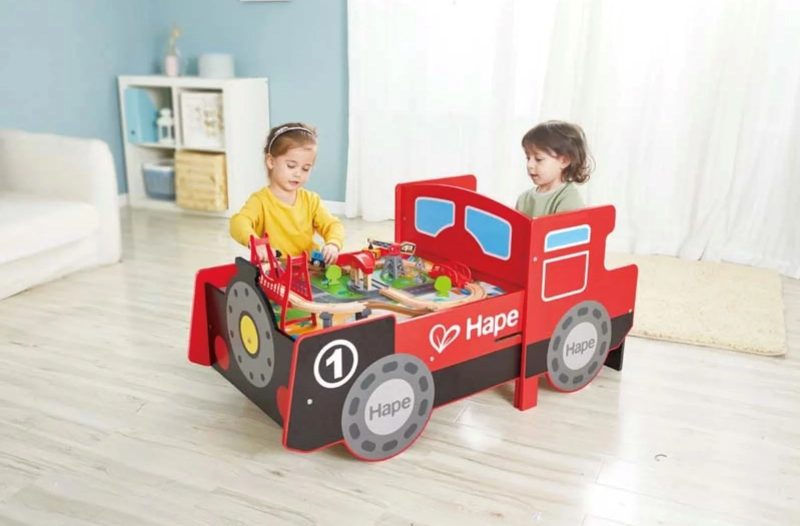 Игровой стол Hape Локомотив с железной дорогой foto