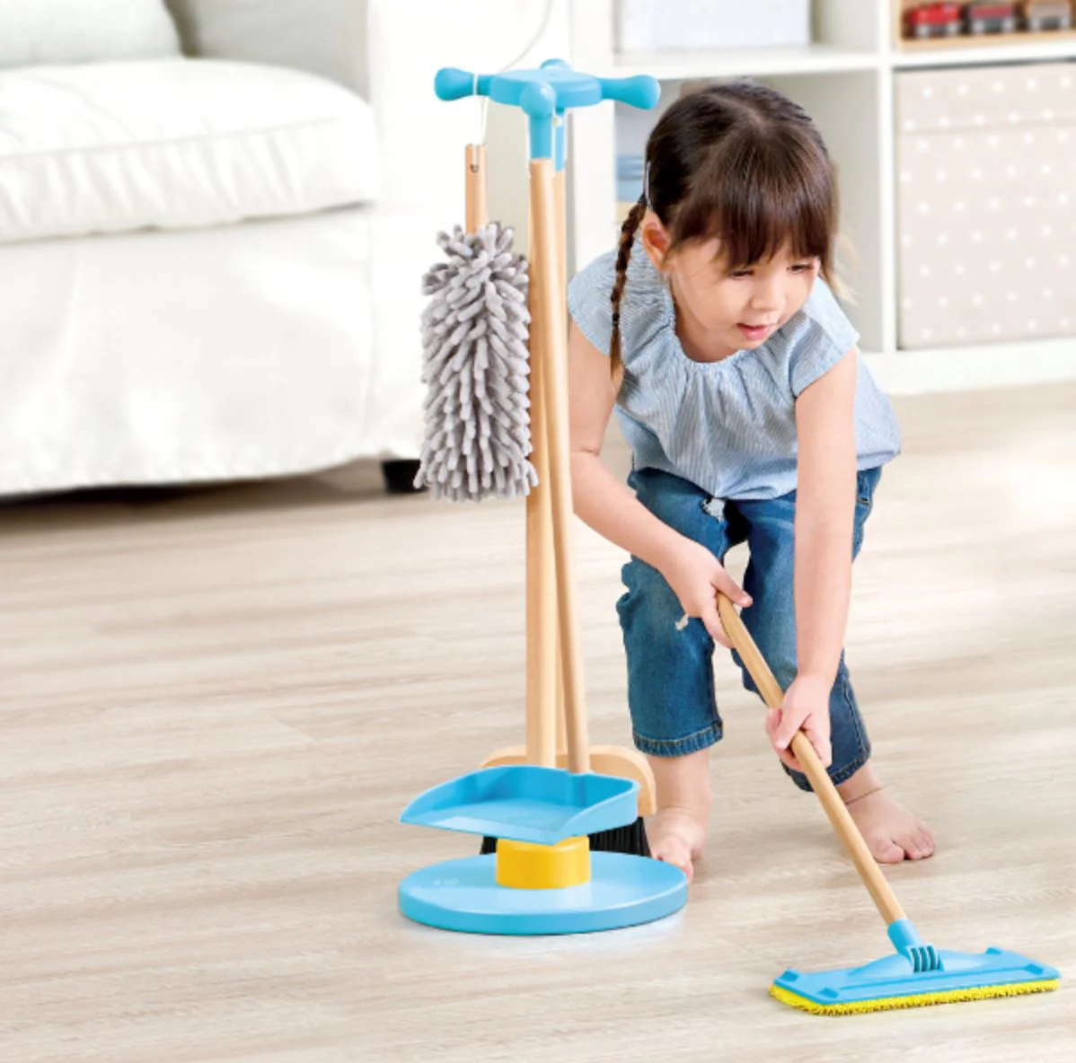 Игровой набор Hape Инструменты для уборки foto