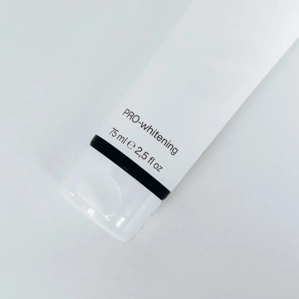 Pasta de dinti Dentissimo Pro Whitening, 75 ml foto