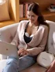 Pompa de san electrica dubla hands-free Momcozy M6 Red foto
