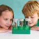 Set de creatie 4M Laborator creaturi fluorescente foto