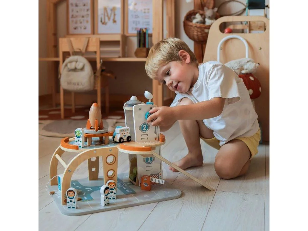 Деревянный игровой набор Tooky Toy «Космическая станция» foto