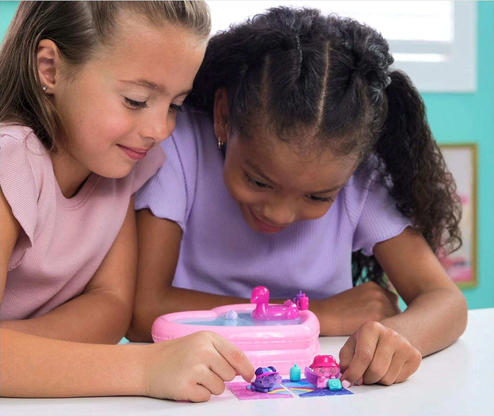 Игровой набор Spin Master Hatchimals Alive, Неоновая Радуга, Вечеринка у бассейна foto