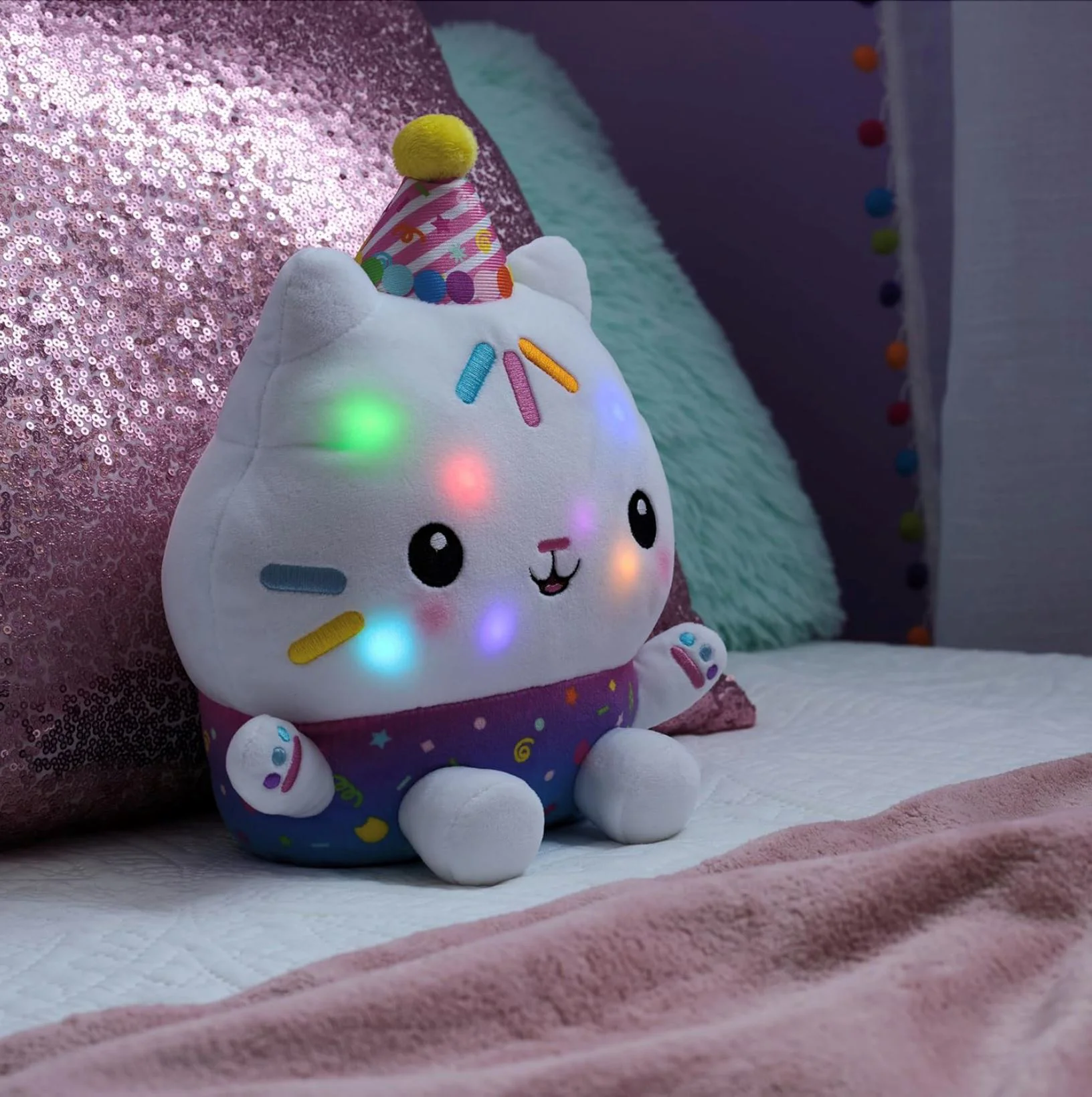 Jucarie de plus Spin Master Cakey Cat, seria Gabbys Dollhouse foto