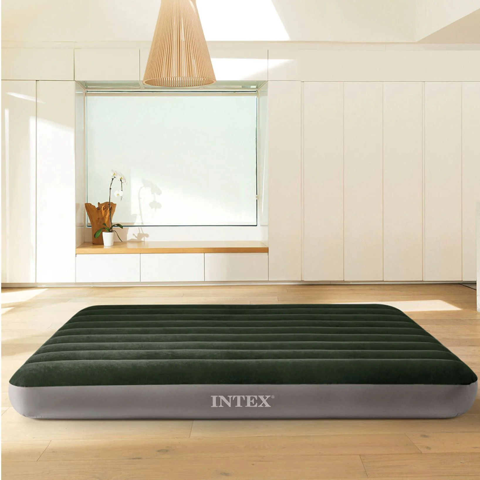 Надувной матрас INTEX Velur Downy, 152x203x25 см с встроенным ножным насосом foto